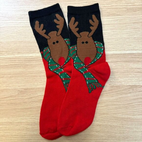 Holiday Reindeer Knit Socks Festive Glittery Scarf Design Christmas Red Black - Picture 6 of 8